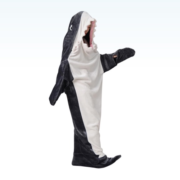 Shark Blanket Hoodie Costume for Adults (XL (for 69-76 Inch Height) NIP - Picture 1 of 7